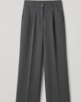 pantalon-cesar-pata-ancha-gris-perla-vista-frontal-producto-anclas-salamanca