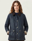 chaqueta-lucero-encerada-azul-marino-con-cuello-de-pana-marron-y-punos-de-cuadros-en-modelo-anclas-salamanca