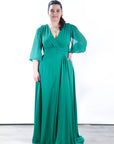 Vestido Cairo: Largo de Gasa Verde con Frunce y Mangas Versátiles Invitada Perfecta Tallas Grandes