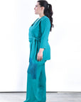 Conjunto de Chaqueta y Pantalón Adriana Distinción en Buganvilla y Turquesa