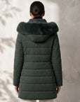 cazadora-parka-verde-vista-de-atras-gorro-desmontable-tienda-segura-anclas-salamanca