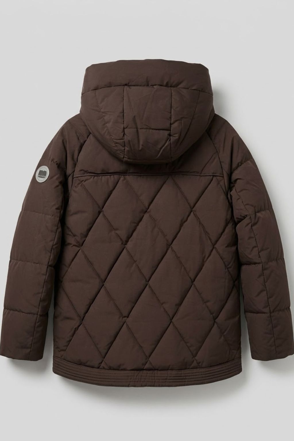 parka-mireya-corta-con-gorro-marron-vista-posterior-espalda-tallas-40-a-50-anclas-salamanca