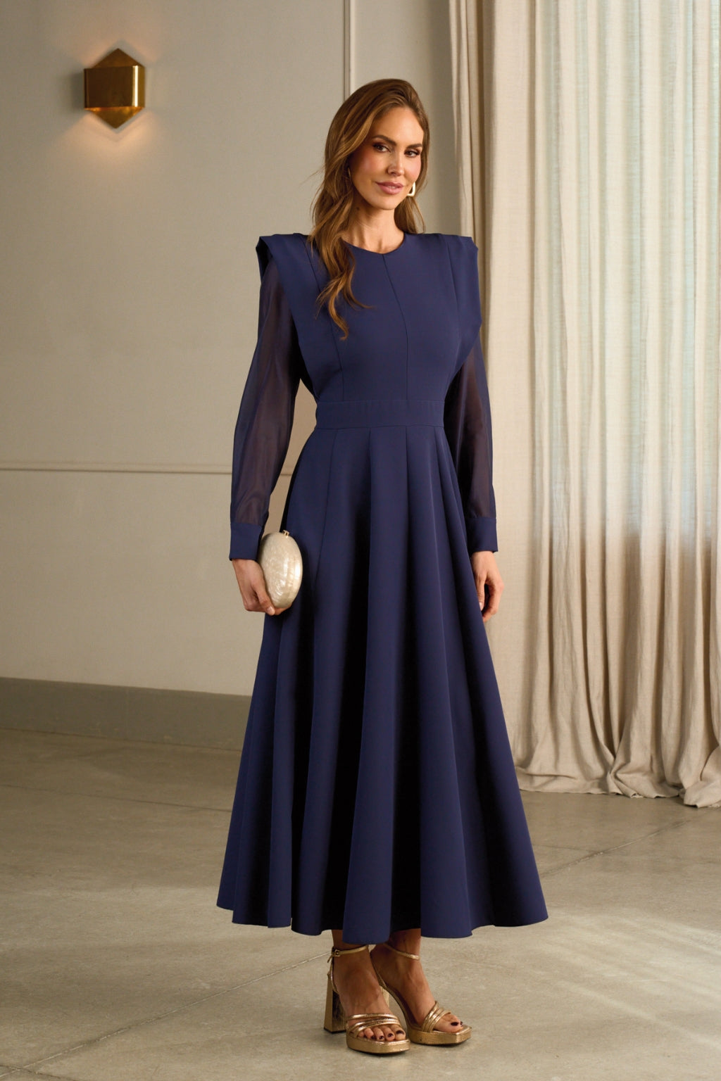 Vestido Midi Leticia Manga Organza Falda Vuelo